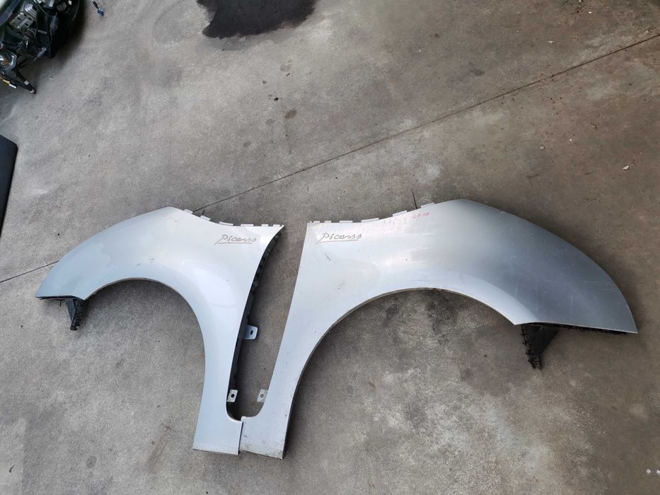 Ляв и Десен калник  Ситроен/С4 Пикасо/Citroen C4 Picasso 2007--2011г.