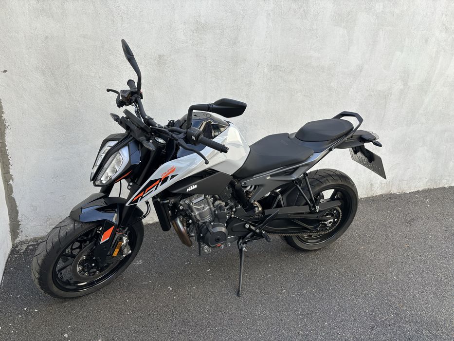 Motocilcleta Ktm 790 duke 2023