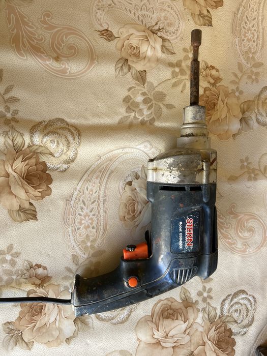 Bormasina Stern ESD450D