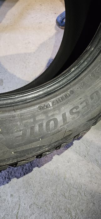 285 50 20 Bridgestone Blizzak