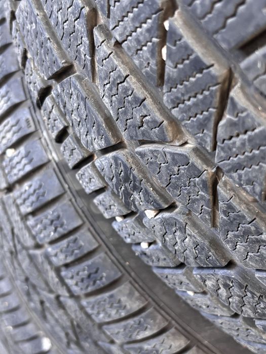 Зимни гуми continental 255/35 R19