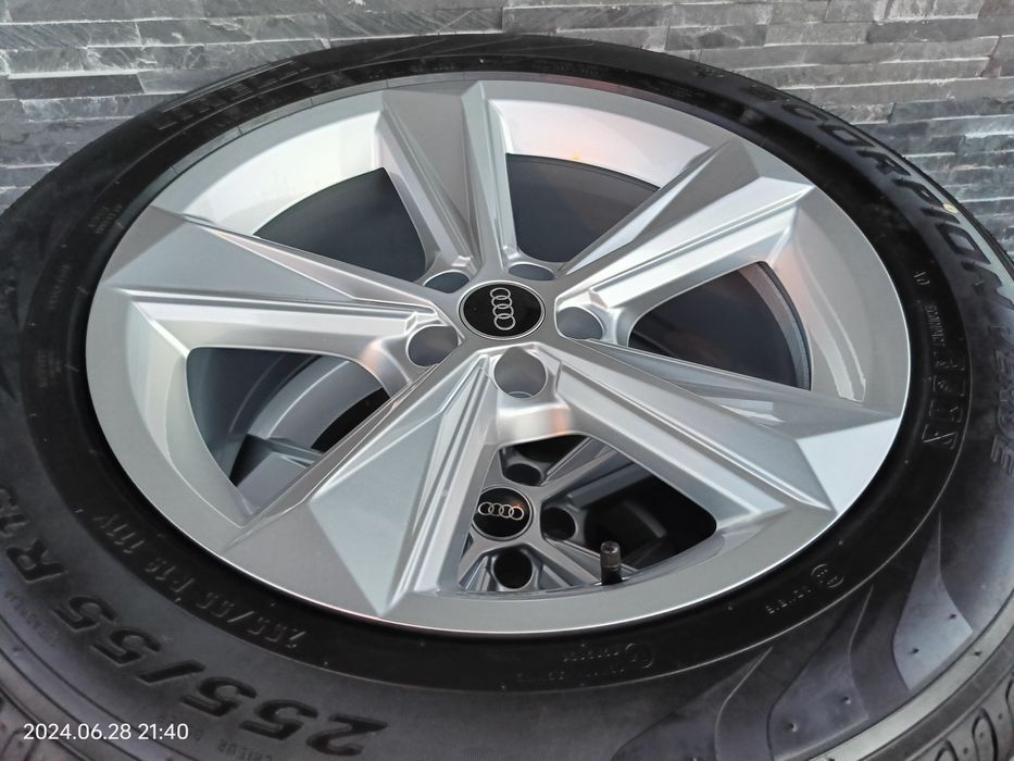 Jante noi originale "19 Audi Q7 2023
