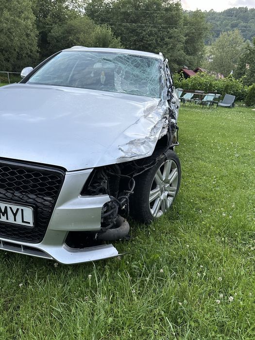 Vand Audi A4 avariat