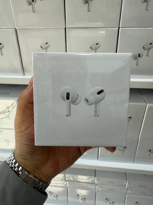 Dubai Airpods pro