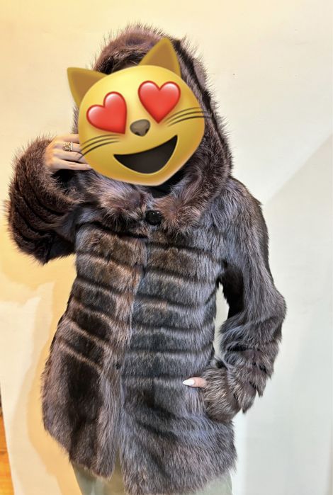 ШУБА из енота в идеальном состоянии