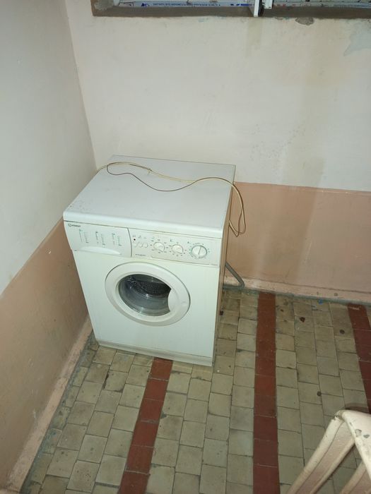 Продаётся стиральная машина