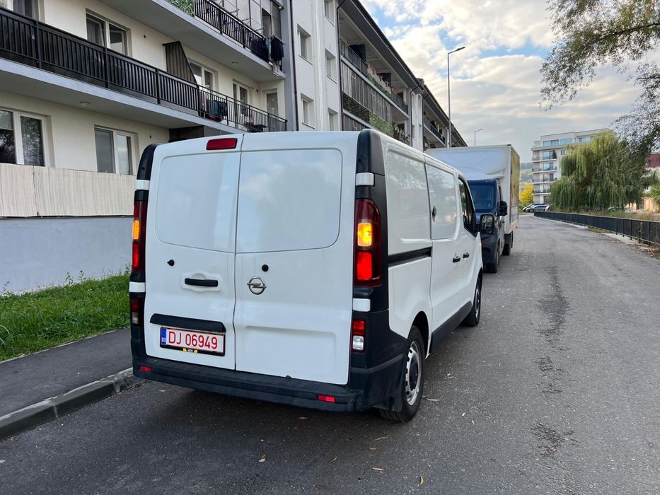 Opel. Vivaro  2018.  1.6 CDTI