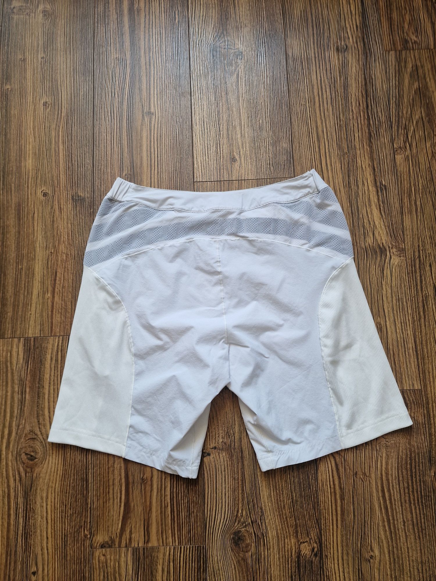 Страхотни мъжки къси панталони ADIDAS ROLAND GARROS Y-3, размер M
