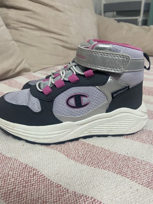 Детски боти Champion