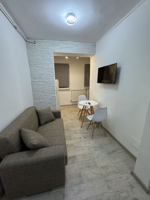 Garsoniera de inchiriat