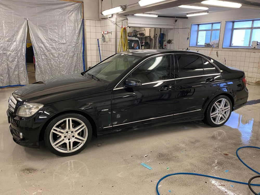 Vand urgent Mercedes c 250 12/2012