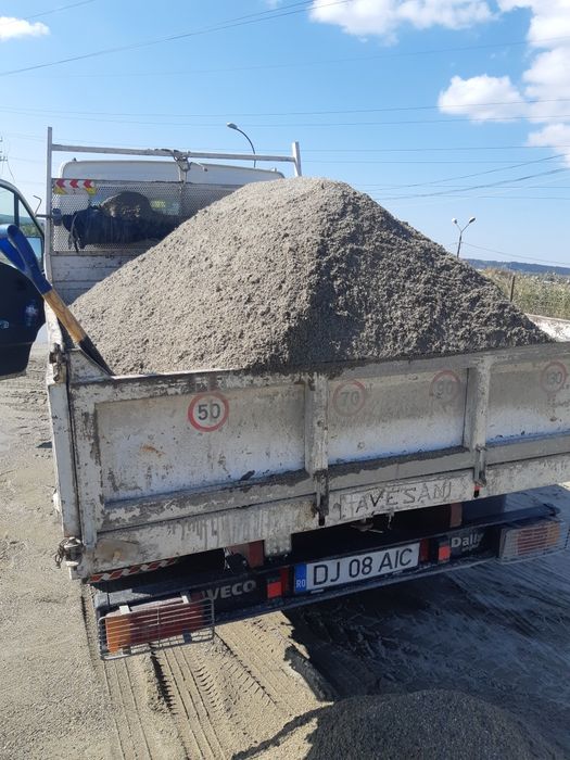 Balegar..Nisip..Piatră Pământ de pădure