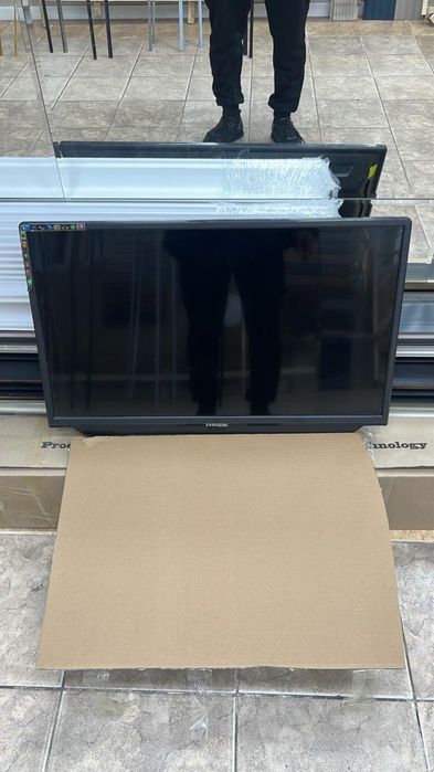 ЖК Телевизор не smart