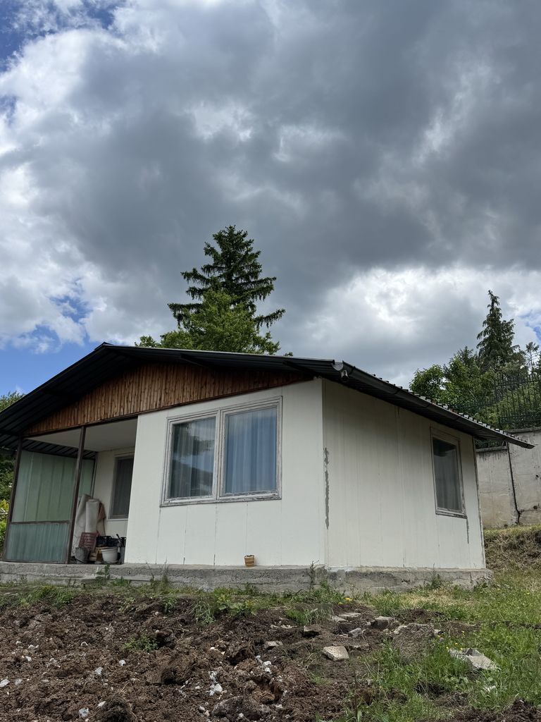 Продава се Къща в Банкя - 40 кв.м за 86 €/кв.м - Снимка #2