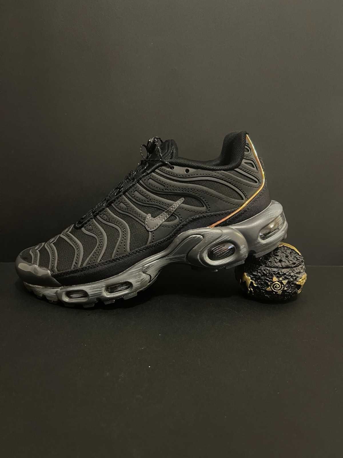 Nike Air Max TN Pluse - Black carbon Gray
