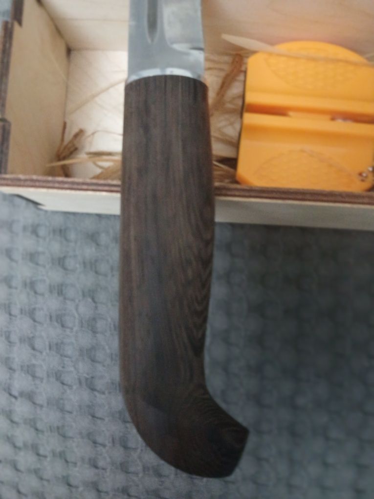 Продам финский нож барковский сделано в Якутии