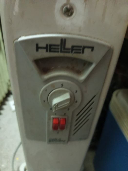 Vând radiatoare curent electric