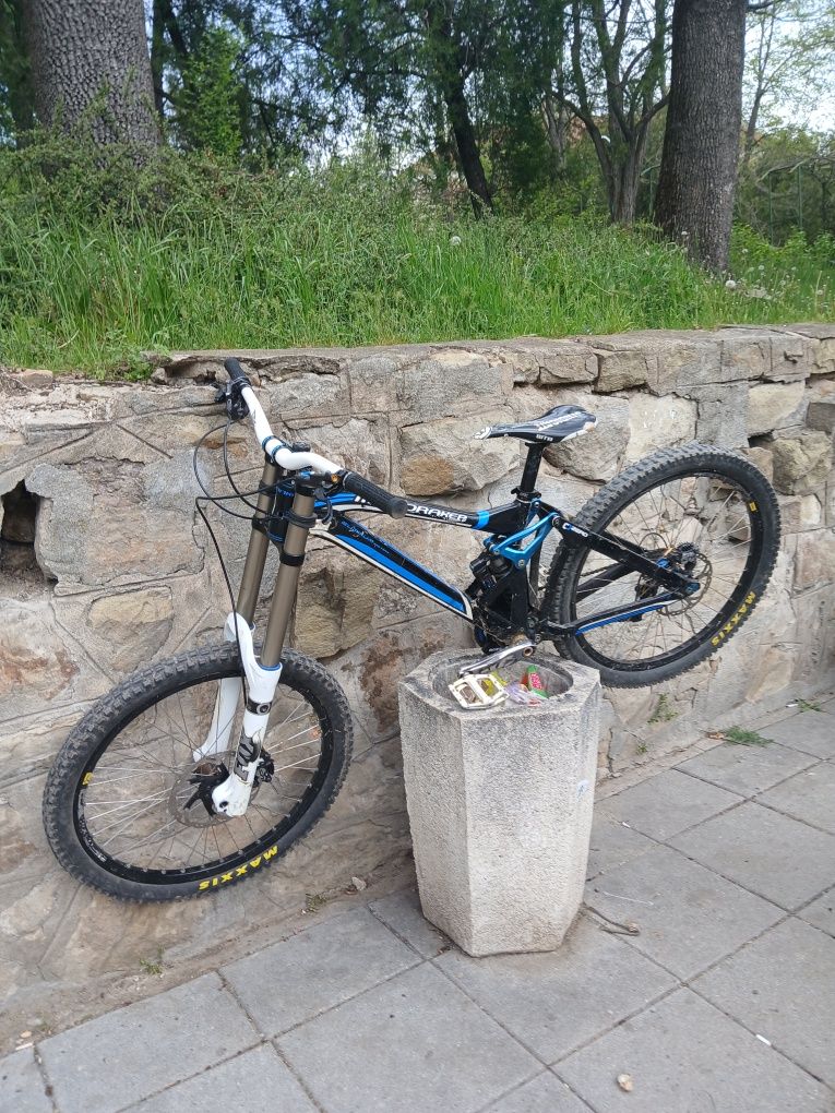 Mondraker summum pro team 2012г
