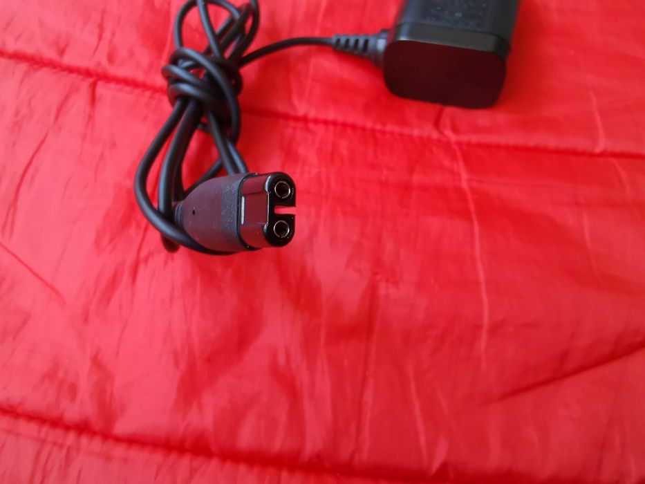 Philips OneBlade A00390 Incarcator 4,3V-0.07A fuctional