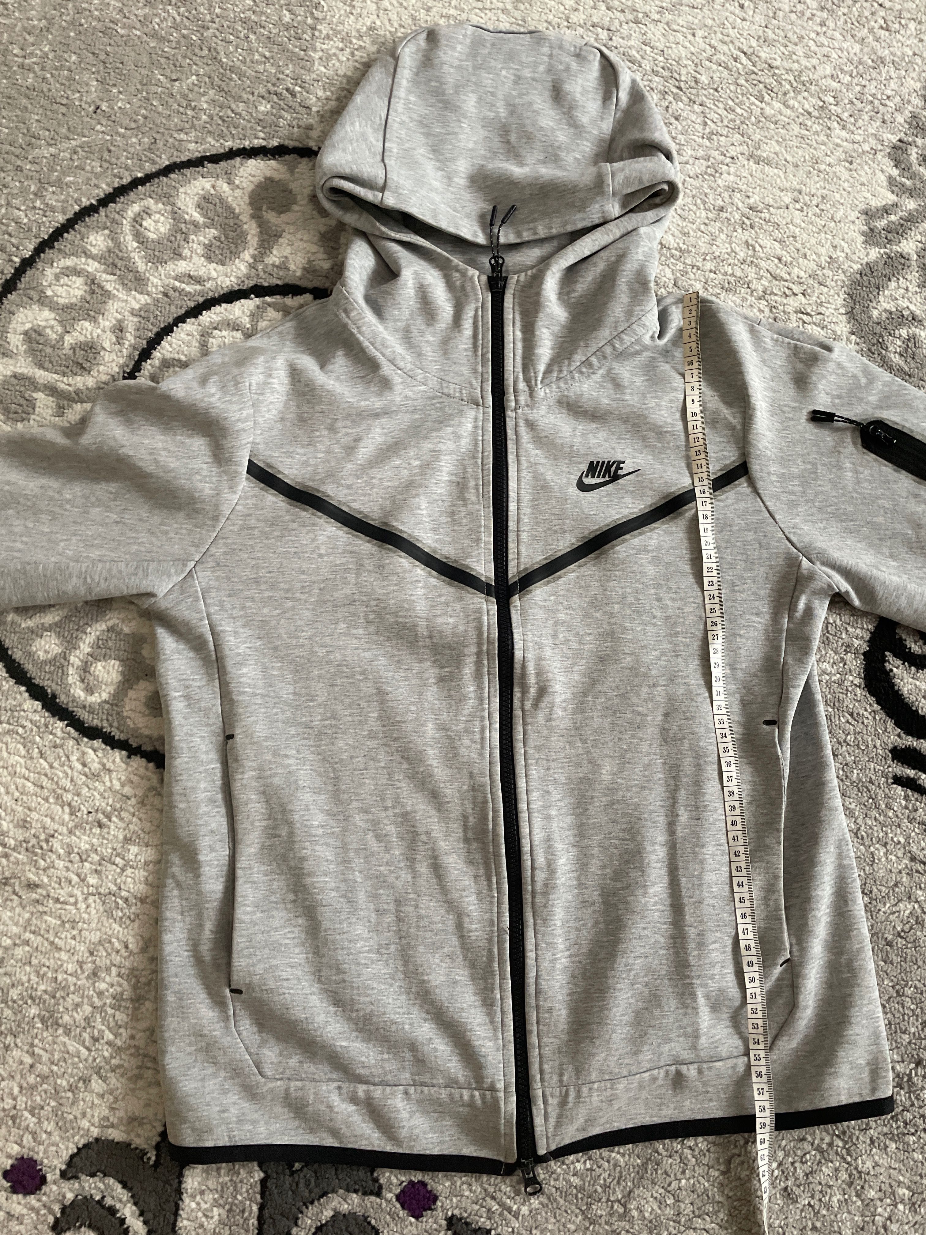 Nike Tech Fleece