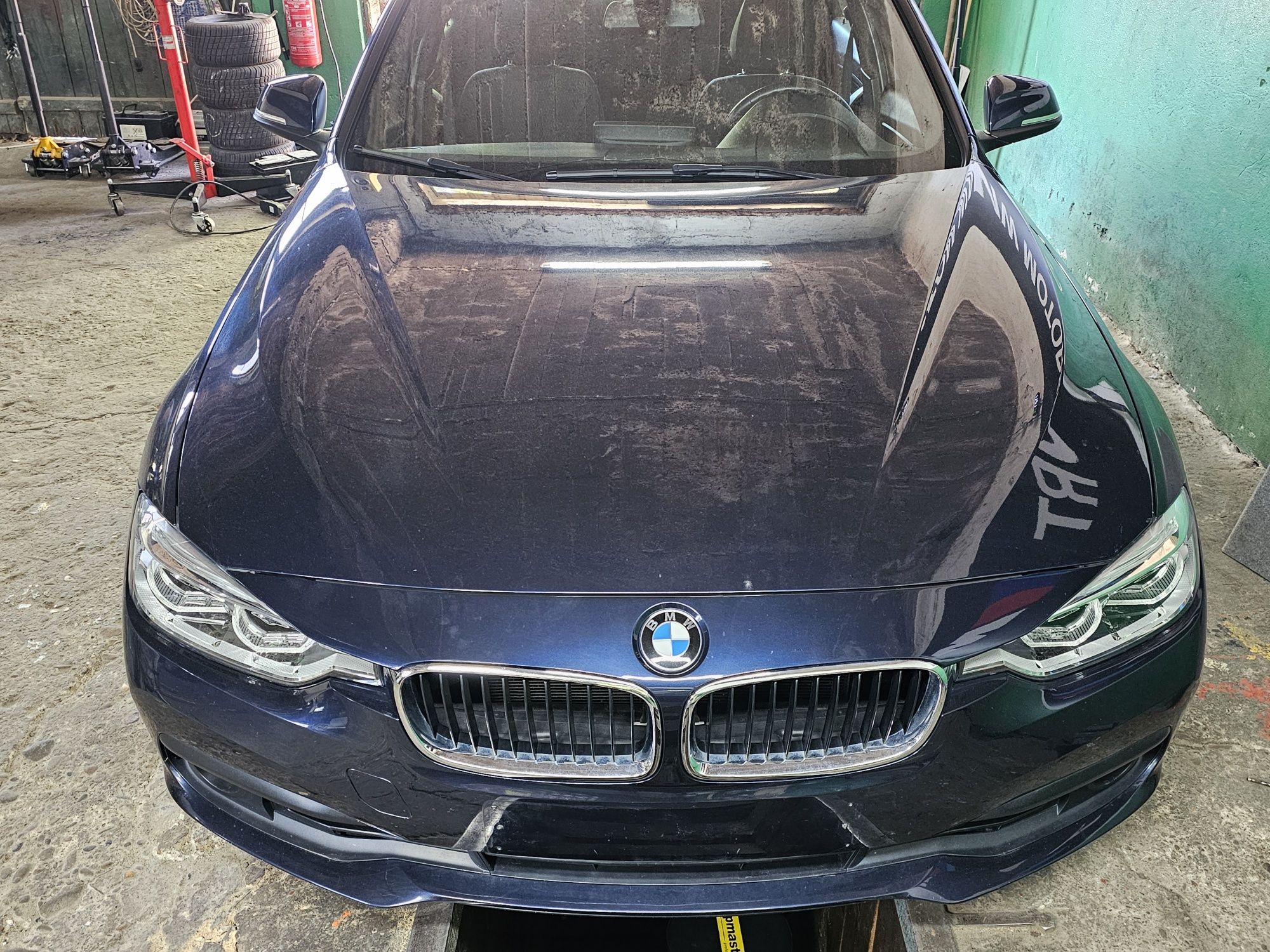 Преден капак бмв ф30 ф31 bmw f30 f31
