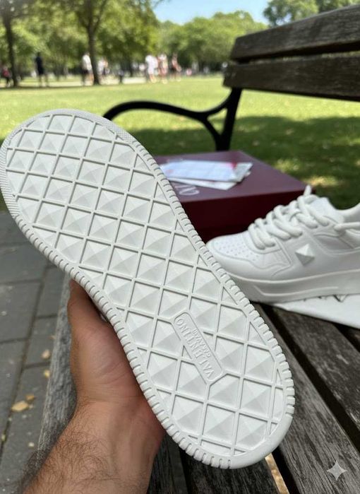Adidasi Valentino Garavani Alb - Produs Full box Premium
