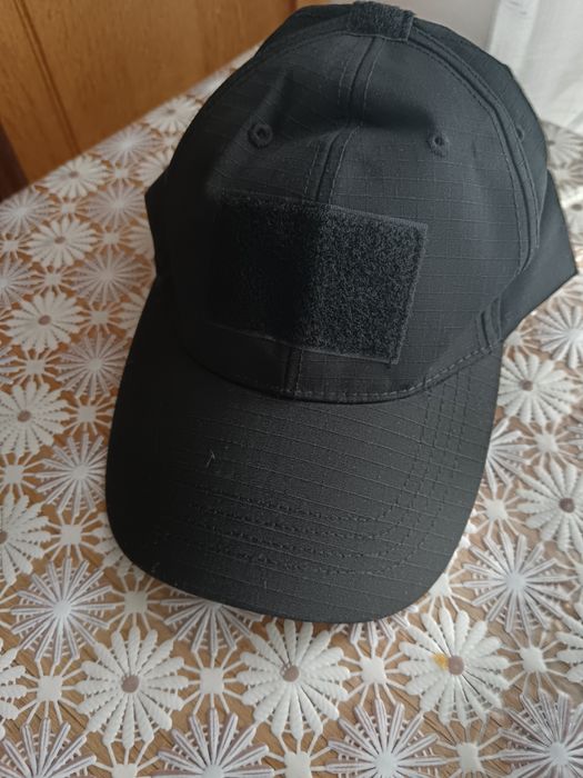 Șapcă neagră cu scai pt patch uri