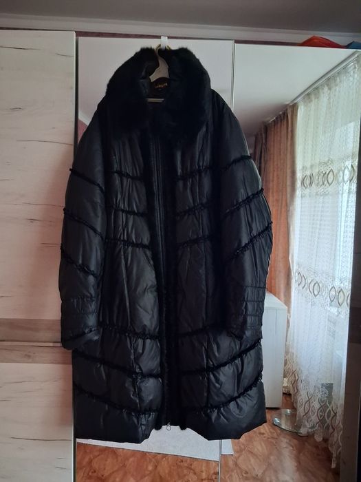 Продам пуховик большого размера