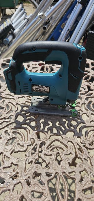 fierastrau pendular makita brushless