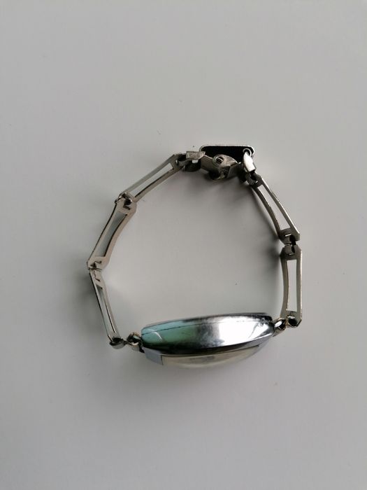 Механичен дамски старинен часовник "Звезда"