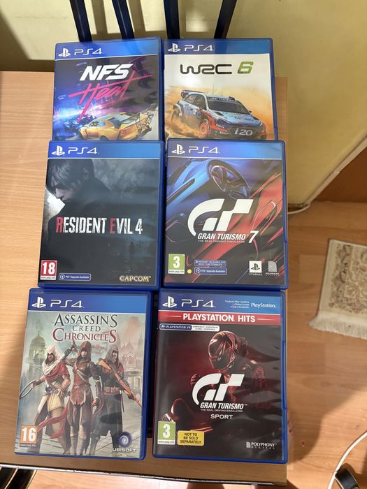 PS4 Slim 1tb 2 manete