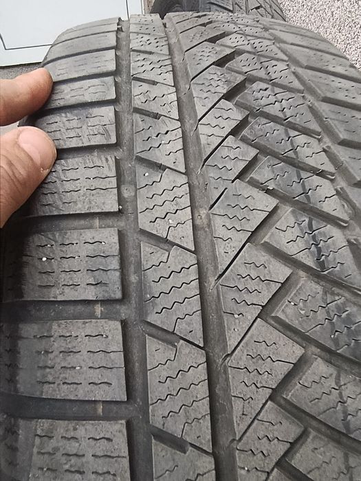 Продавадавам 2бр. гуми