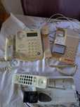 Vind telefoane diverse