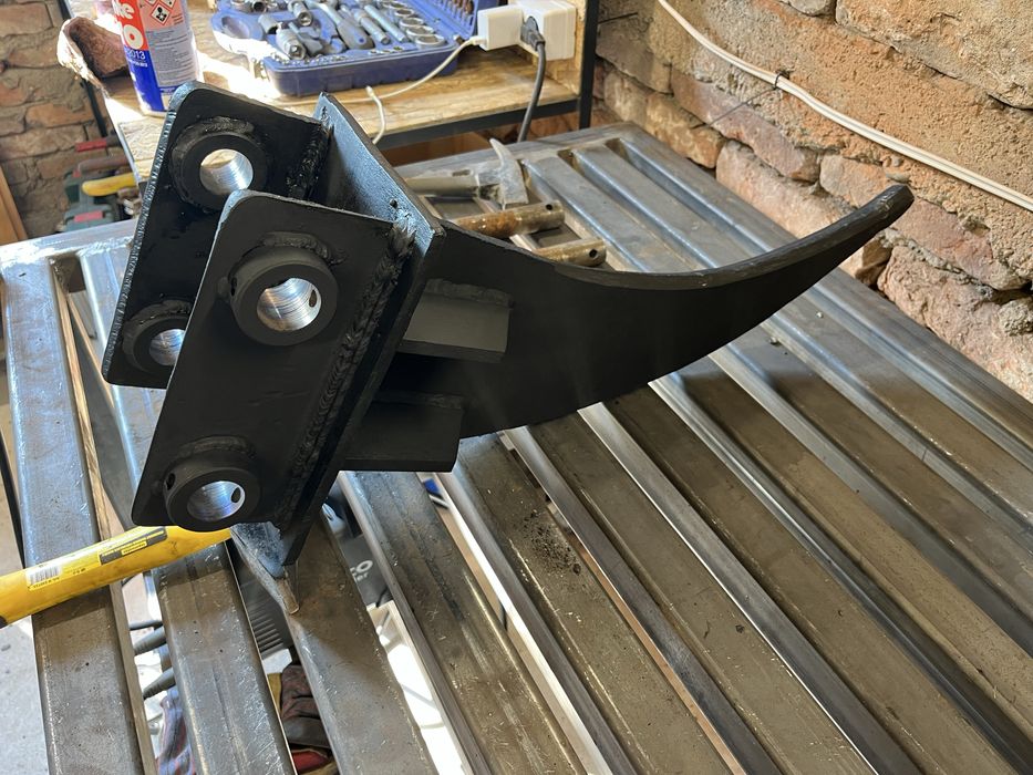 Рипер за багер 1-3 тона