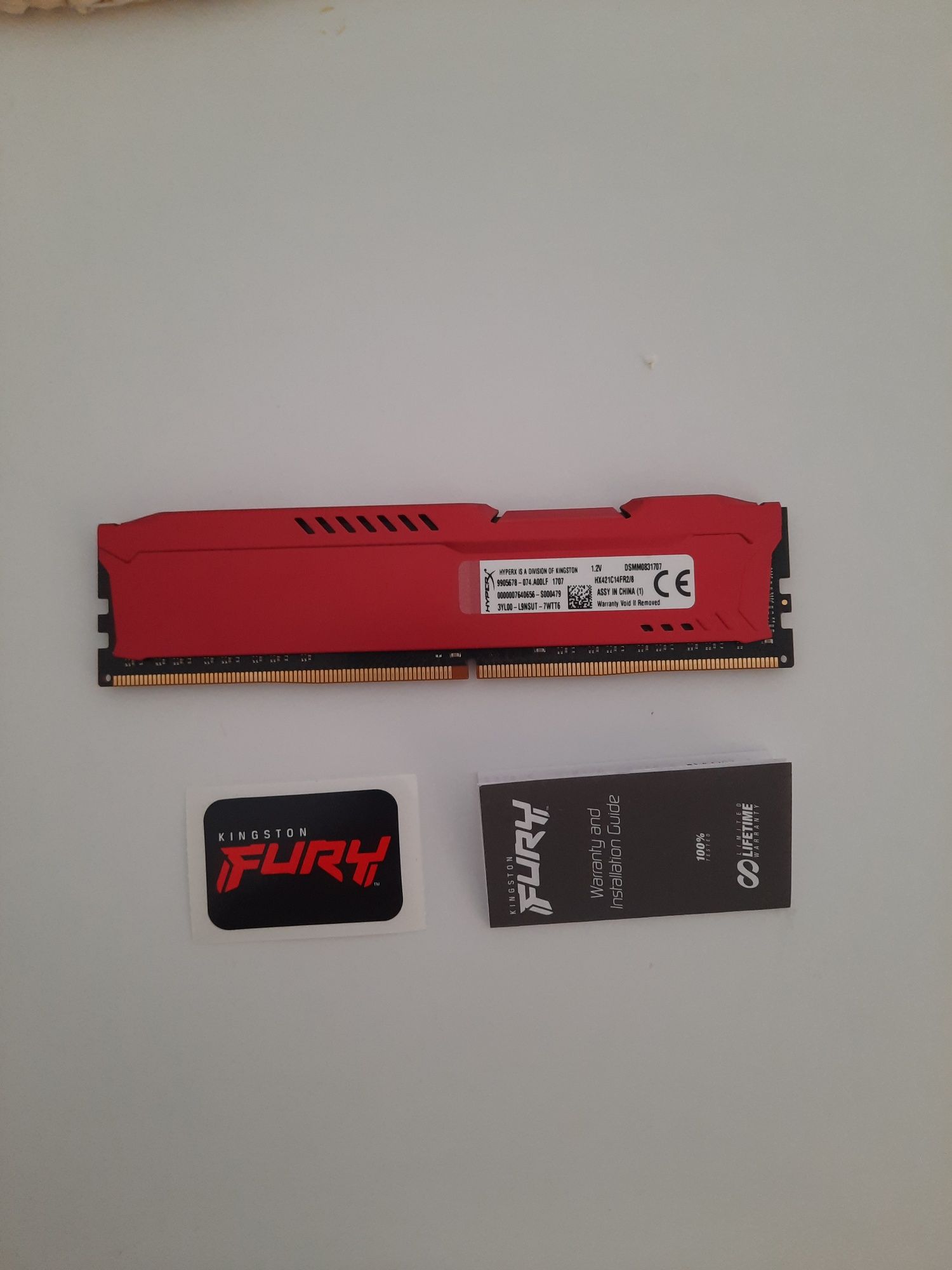 Vând plăcuță ram hyperX DDR4