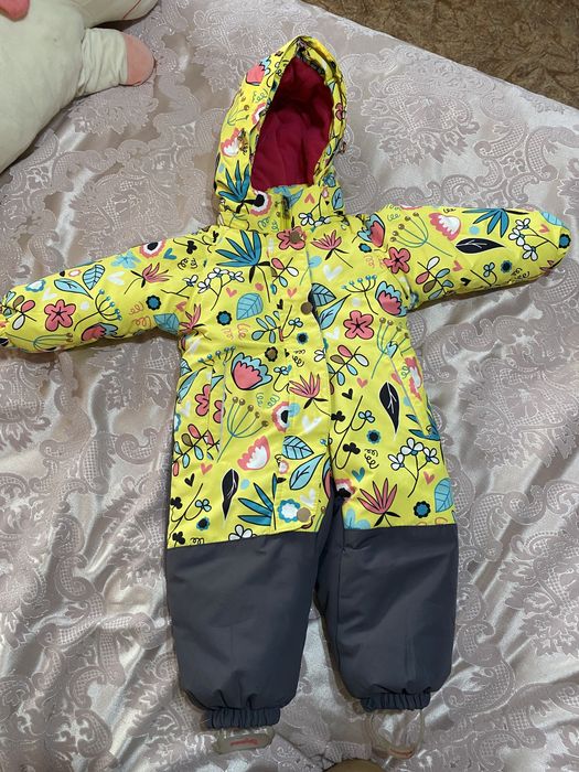 Комбинезон зимний и подарок к нему