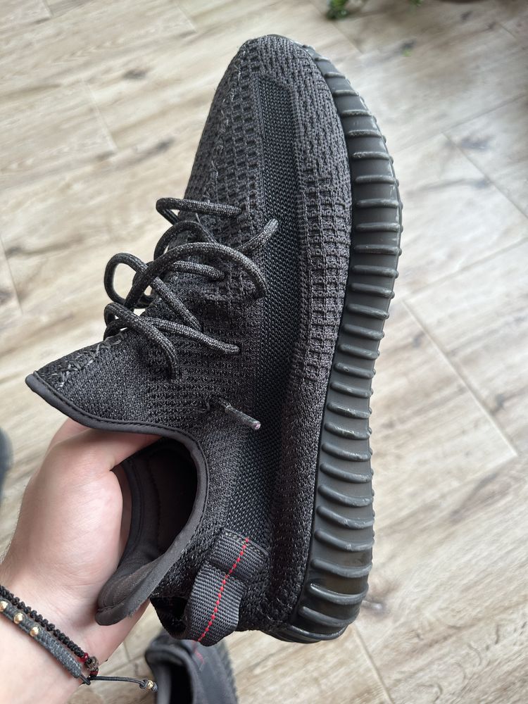 Yeezy x Adidas Boost 350 V2 cloth trainers