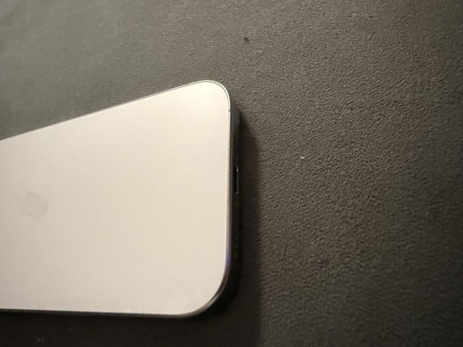 Iphone 16 pro 128gb White демонстрационен 2г гаранция