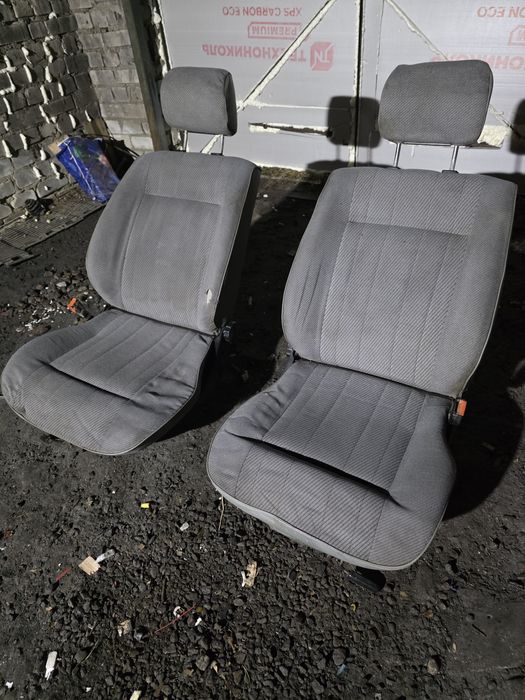 Передние сиденья пассат б3