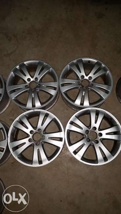 Jante originale Mercedes C Class E Class Vito pe 17 Zoll