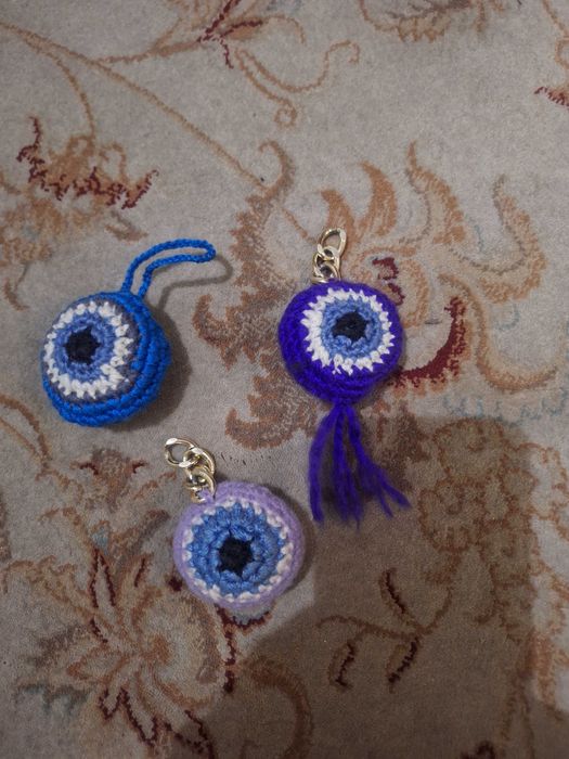 Вязанные брелки на ключи, подарок