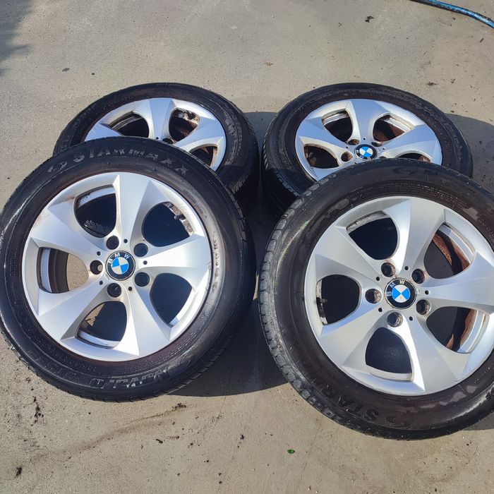 Гуми 16 ки 205/60 за БМВ