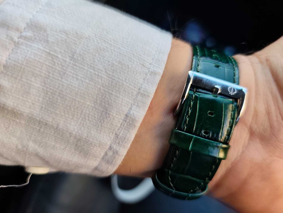 Швейцарски часовник  candino