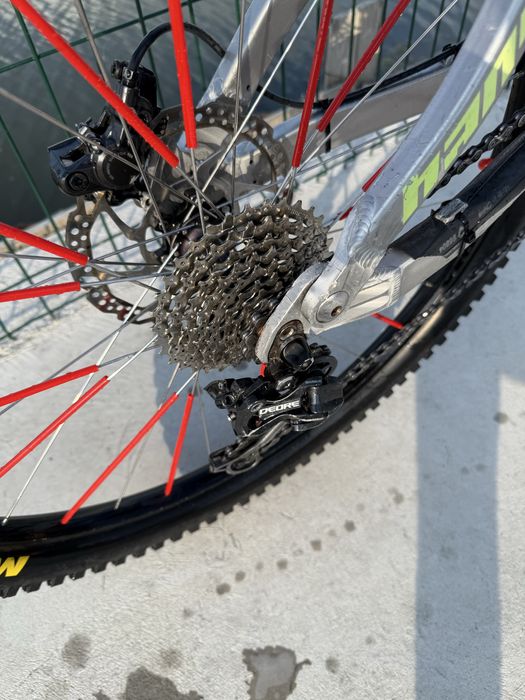 Bicicleta MTB Downhill Banshee Wildcard roti 26.5