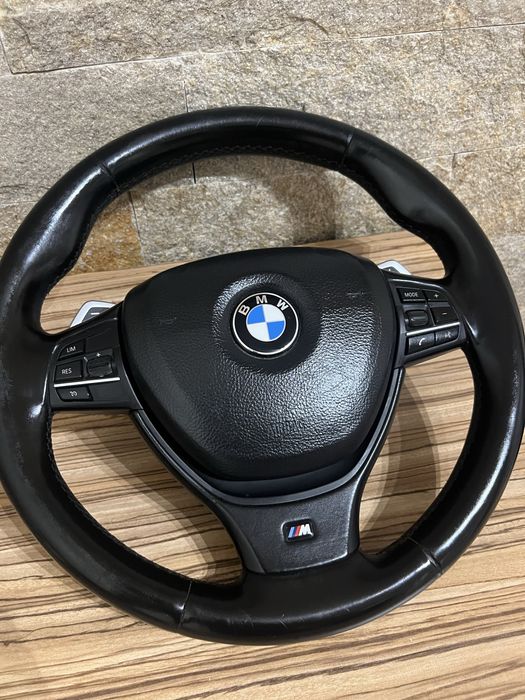 Волан с пера  ///M  за BMW F10, F11, F06