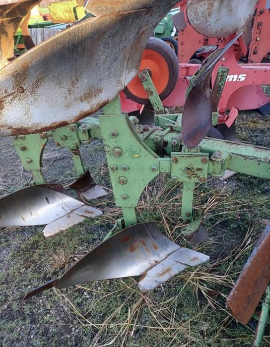 Plug reversibil hidraulic Muller 3+1,4 trupițe,cormane,brazde(gassner)