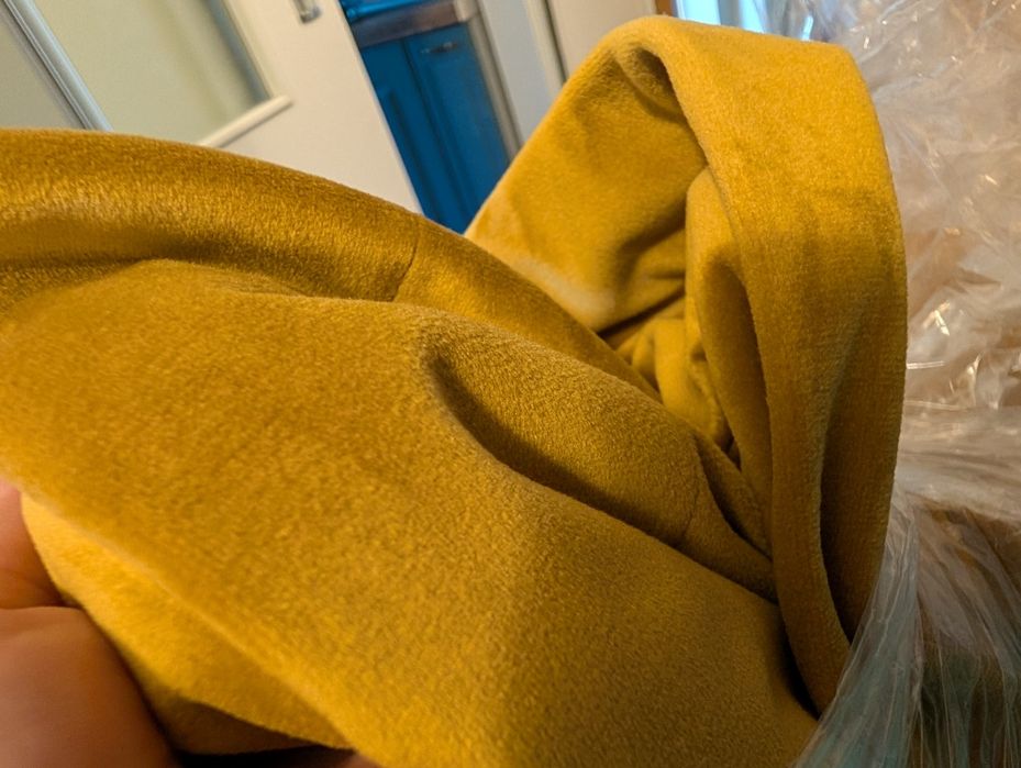 Vand draperii mustar catifea