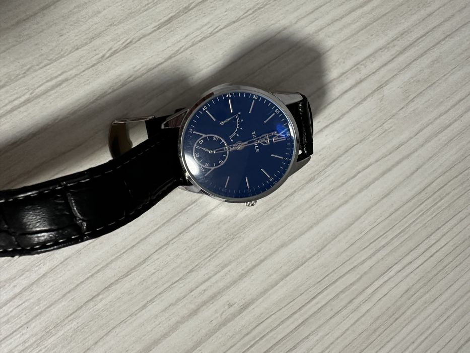 Vând Ceas Yazole bărbați NOU !!