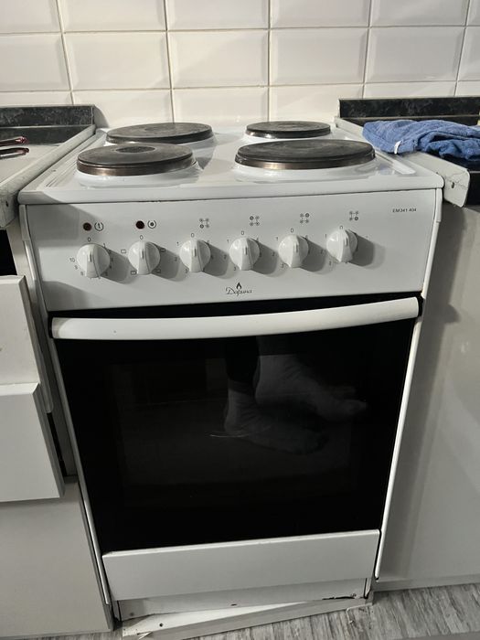 Плита, не работает