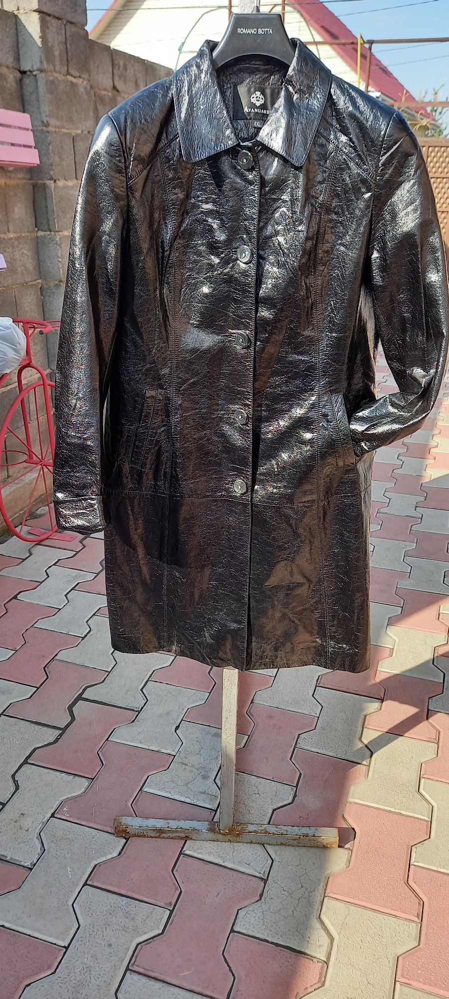 3000 Пальто женское продаётся
